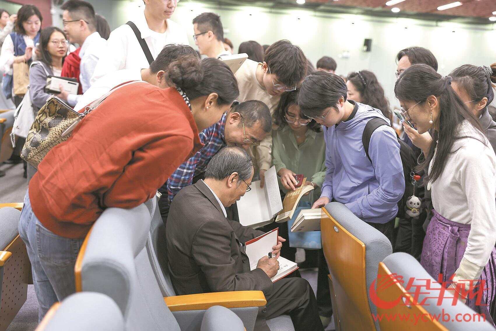 潮中如何守住城市文化的“根”？开元棋牌网站陈平原：在时代大